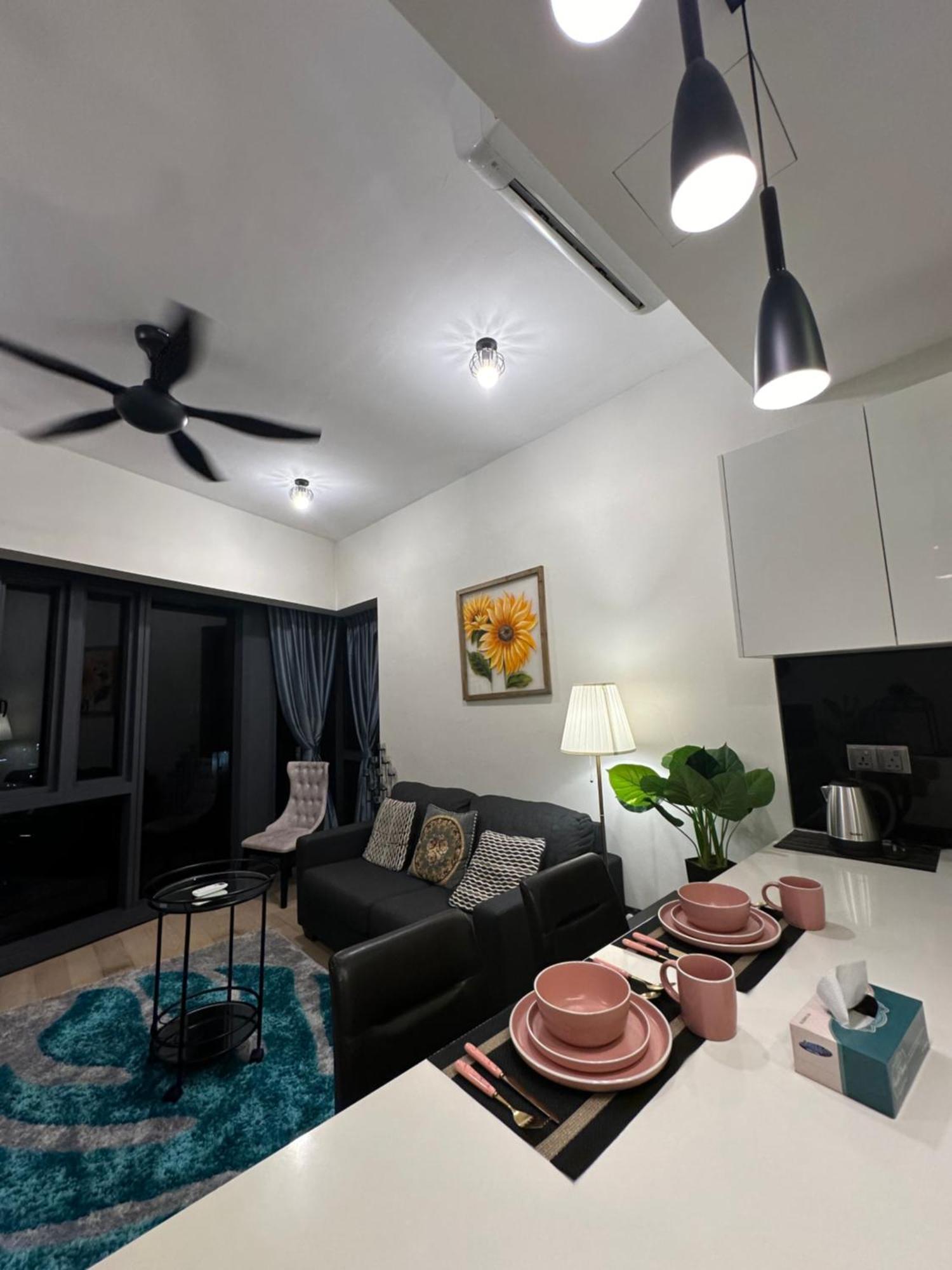 Skyline Homes By Star Residences Klcc Kuala Lumpur Exterior foto